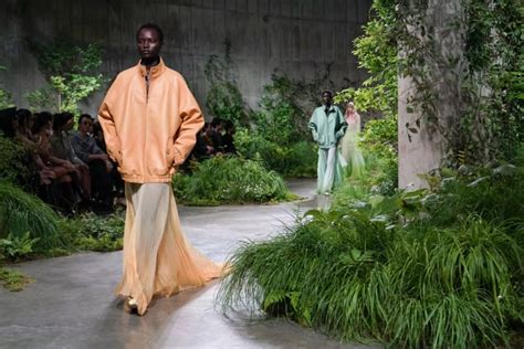 gucci cruise tate modern|gucci cruise 2022 fashion.